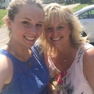 Meet your Posher, Angela